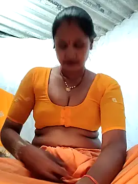 Akanksha soni online show from February 8, 9:40 am