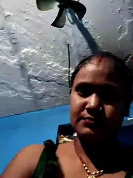 Akanksha soni online show from May 28, 5:30 pm