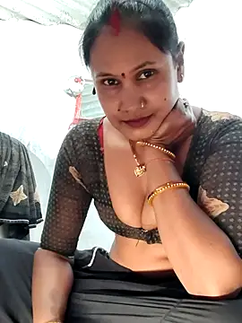 Akanksha soni online show from March 3, 8:21 am