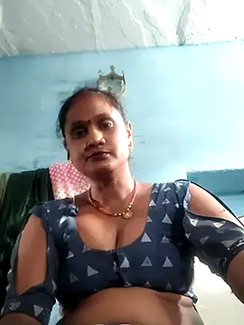 Akanksha soni online show from May 1, 10:09 am