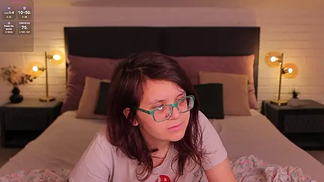 Ariell Mini online show from March 17, 6:49 am