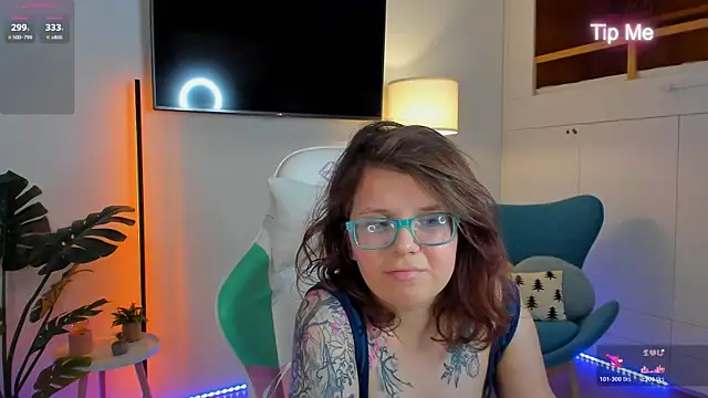 Ariell Mini online show from May 8, 11:36 am