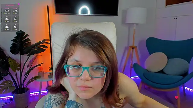 Ariell Mini online show from April 22, 5:47 am