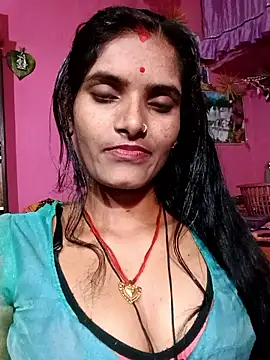Snapshot of Punam_sekhavat chatting on April 28, 3:49 pm Punam sekhavat online show from April 28, 3:49 pm