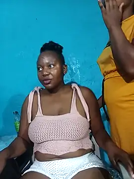 SweetHotPussy 99 online show from December 19, 4:53 pm