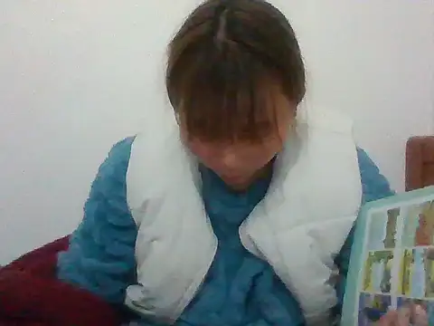 Snapshot of Luckyysex chatting on December 15, 3:29 pm Luckyysex online show from December 15, 3:29 pm