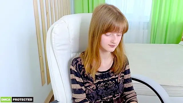 Miss Alisa  online show from May 17, 2:50 pm