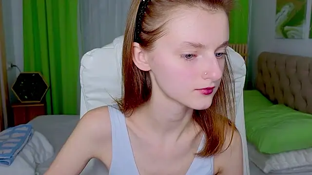 Miss Alisa  online show from February 26, 4:51 pm