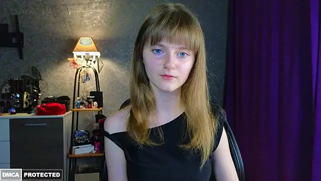 Miss Alisa  online show from July 5, 7:54 pm