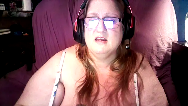 Snapshot of jade-belle chatting on February 11, 7:30 am jade-belle online show from February 11, 7:30 am