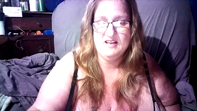jade-belle online show from June 1, 6:13 am