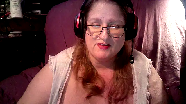 Snapshot of jade-belle chatting on February 16, 7:29 am jade-belle online show from February 16, 7:29 am