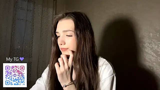 IsabellaWave online show from January 11, 12:01 pm