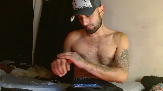 Alex Flame  online show from April 3, 2:40 am