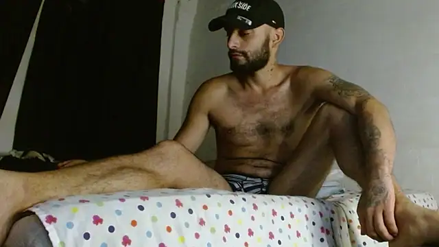 Alex Flame  online show from April 21, 1:42 am