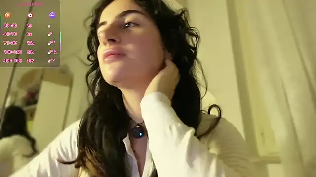 DeaAthena online show from December 16, 6:45 pm