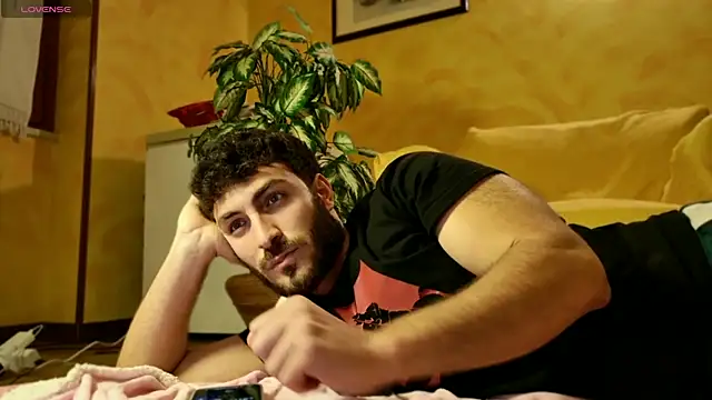 mark ariete online show from February 24, 6:42 pm