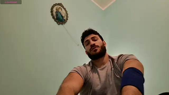 mark ariete online show from April 2, 9:21 pm