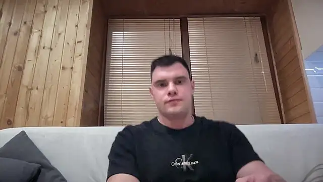 Ronnie Power online show from December 15, 10:15 pm