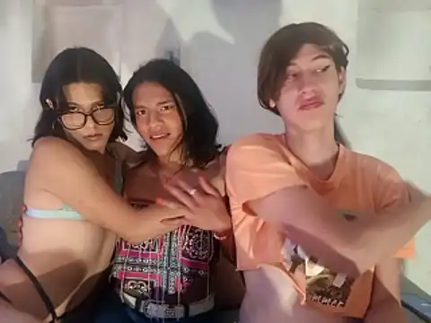 Snapshot of lilith_trans chatting on December 16, 2:54 pm lilith trans online show from December 16, 2:54 pm