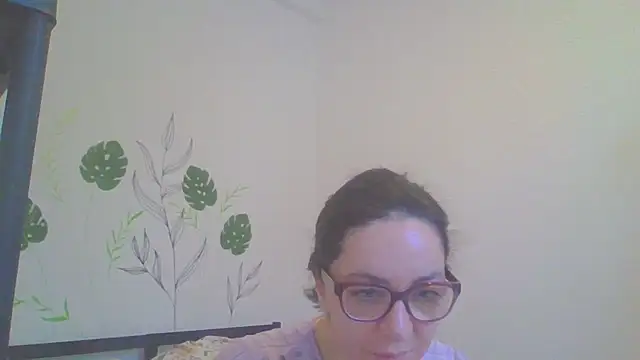 Snapshot of anngelle chatting on December 23, 9:41 am anngelle online show from December 23, 9:41 am