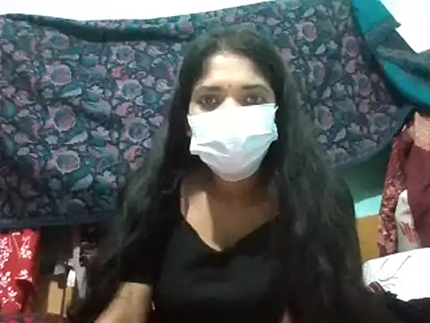 Snapshot of Aparavexa chatting on December 16, 12:20 pm Aparavexa online show from December 16, 12:20 pm