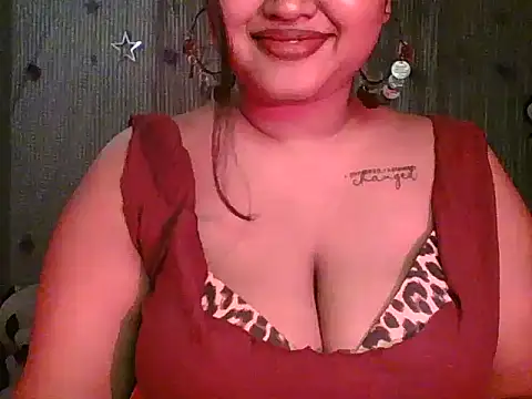 Snapshot of sonal-6 chatting on May 27, 7:54 pm sonal-6 online show from May 27, 7:54 pm