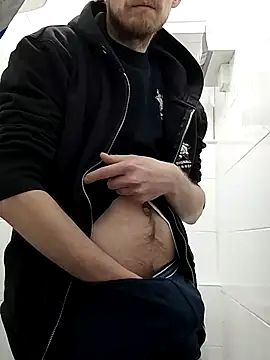 CrookedBunk3527 online show from March 11, 5:12 am