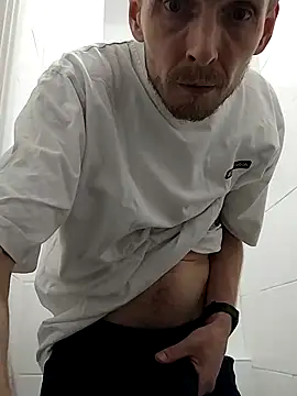 CrookedBunk3527 online show from December 20, 6:11 pm