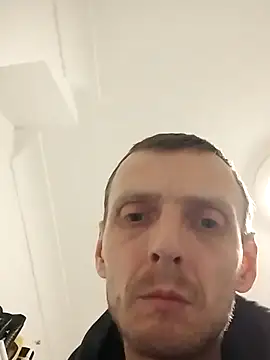 CrookedBunk3527 online show from January 5, 6:11 pm