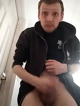 CrookedBunk3527 online show from April 8, 6:20 pm