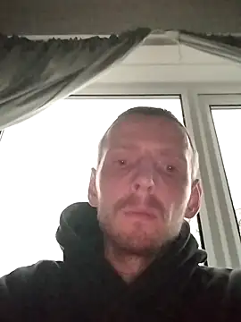 CrookedBunk3527 online show from December 21, 8:16 am