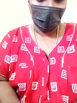 Snapshot of Tamil_Bhuvi69 chatting on February 3, 6:40 am Tamil Bhuvi69 online show from February 3, 6:40 am