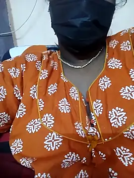 Snapshot of Tamil_Bhuvi69 chatting on January 31, 7:12 pm Tamil Bhuvi69 online show from January 31, 7:12 pm