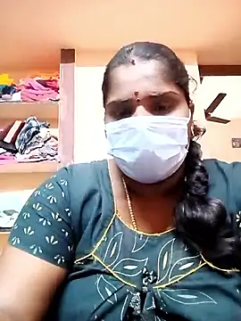 Snapshot of Tamil_Bhuvi69 chatting on February 19, 4:37 pm Tamil Bhuvi69 online show from February 19, 4:37 pm