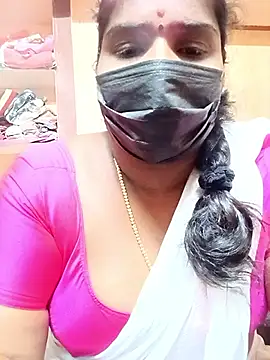 Snapshot of Tamil_Bhuvi69 chatting on February 13, 5:02 pm Tamil Bhuvi69 online show from February 13, 5:02 pm