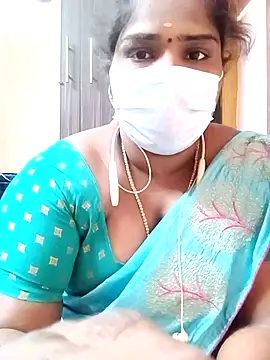 Snapshot of Tamil_Bhuvi69 chatting on March 4, 4:37 pm Tamil Bhuvi69 online show from March 4, 4:37 pm