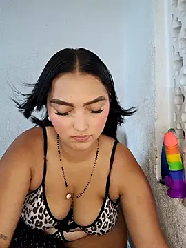 Mia em online show from March 10, 6:23 pm