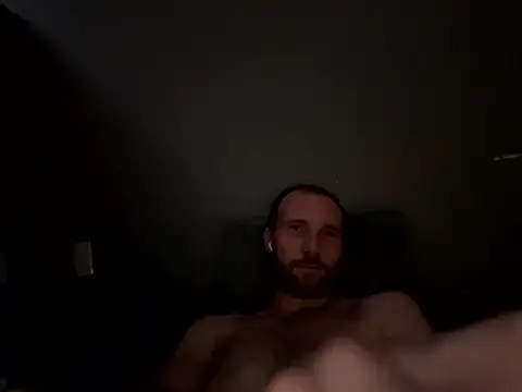 Snapshot of SparkledExtern chatting on January 11, 7:04 am SparkledExtern online show from January 11, 7:04 am