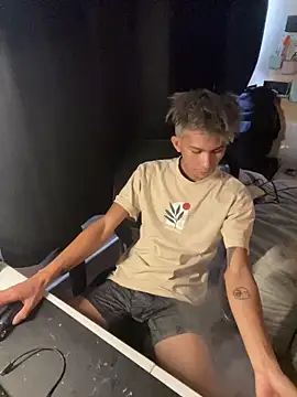 jhaycobXgarcia online show from February 2, 9:03 pm