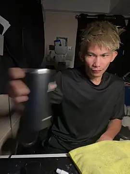 jhaycobXgarcia online show from February 9, 5:00 pm