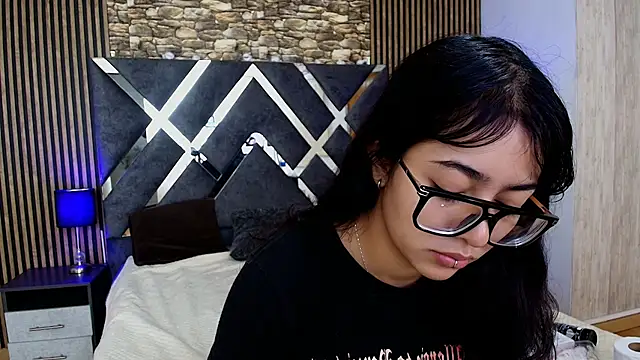 Snapshot of Amy_channel chatting on July 9, 12:48 pm Amy channel online show from July 9, 12:48 pm
