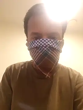 adamandy25 online show from December 15, 6:30 am