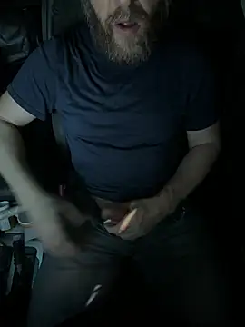 HouseOfHans online show from January 9, 7:10 pm