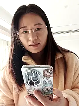 Snapshot of sookkm chatting on December 15, 7:14 am sookkm online show from December 15, 7:14 am