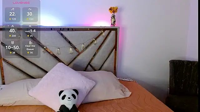 kilye hernandez online show from March 10, 4:00 pm