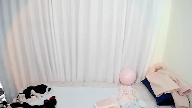 Snapshot of SSSD520 chatting on January 13, 4:38 am SSSD520 online show from January 13, 4:38 am