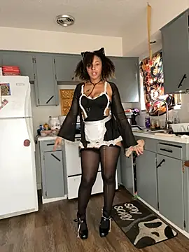 HonneyBunnyXO online show from May 10, 9:27 pm