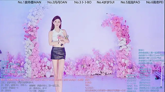 Luckygirls-339 online show from June 3, 10:36 pm