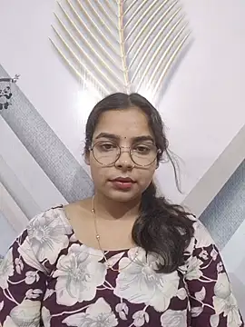 Snapshot of Himani_0122 chatting on July 7, 7:45 am Himani 0122 online show from July 7, 7:45 am